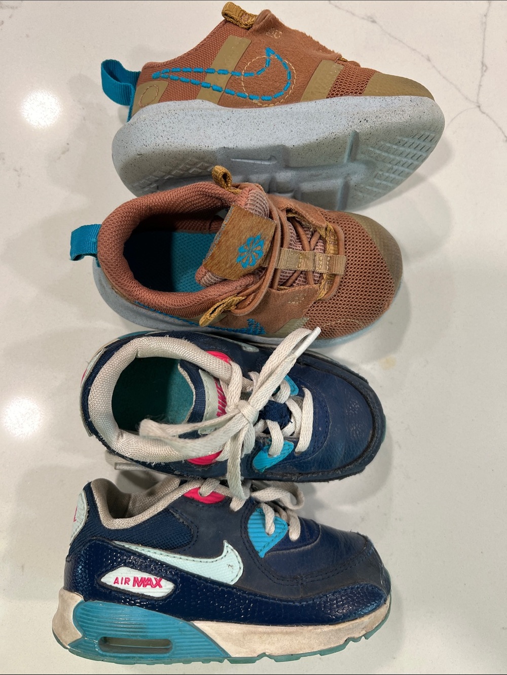 Nike Bundle - 6, Toddler Sneakers in brown blue/teal